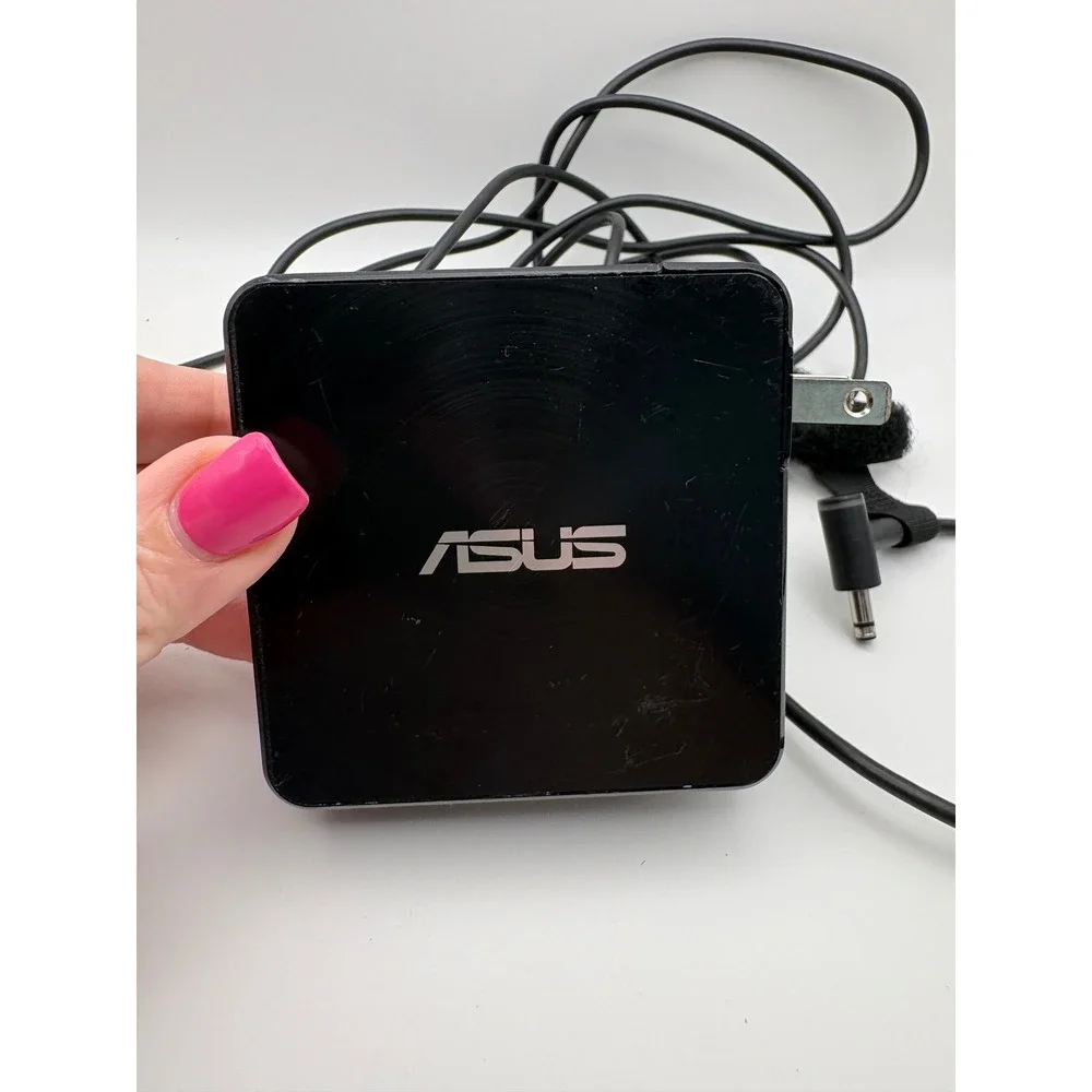 Asus AC Adapter ADP-65EW A‎ 19V 3.42A 65W Laptop Power Supply Charger Black